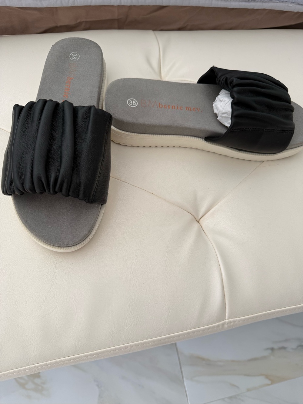 Bernie Mev. Black Ruched Slide Sandals with Cream Sole